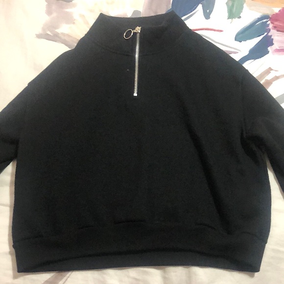 Small SWS cropped sweater - Picture 1 of 3